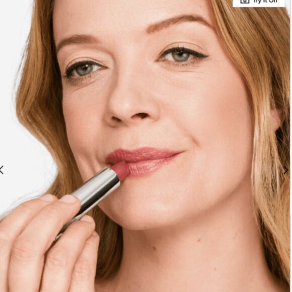 Clinique dramatically different lipstick in 06 tender heart NWT - Picture 3 of 15